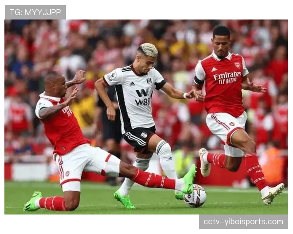 英超第29轮前瞻：阿森纳vs利物浦，榜首大战的战术博弈与中场控制权之争