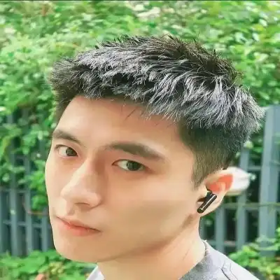尹荔